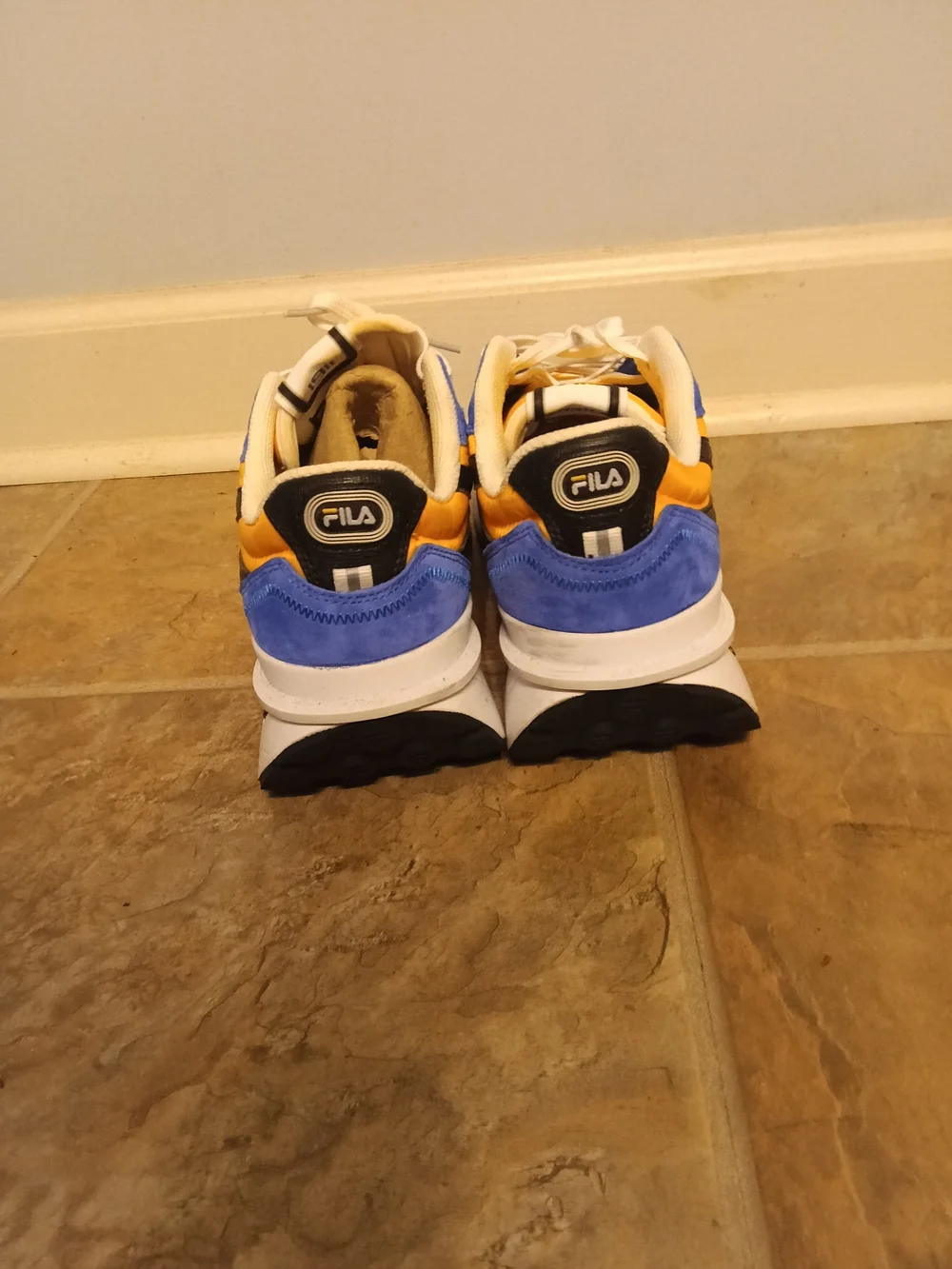 Fila Men's White, Blue & Yellow Athletic Sneakers